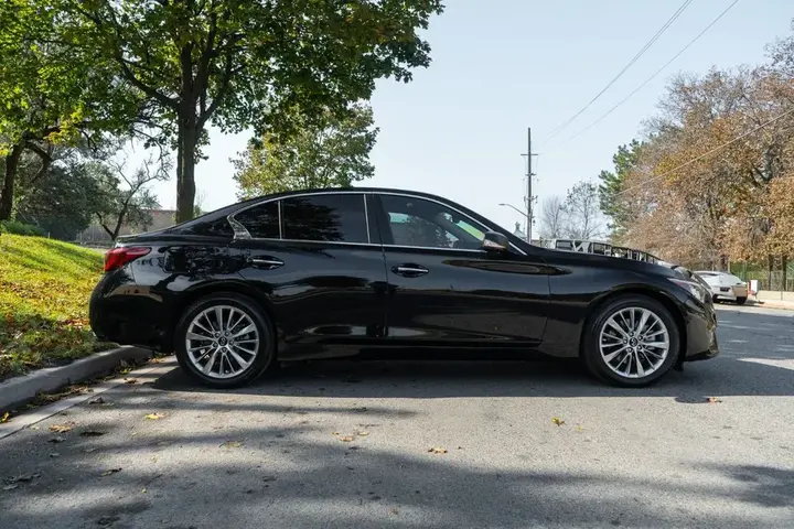 Infiniti Q50 2021 photo 4