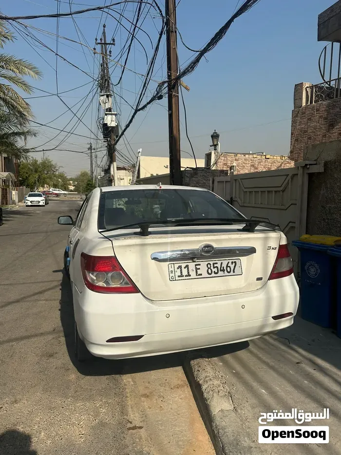 BYD F3 2011 photo 4