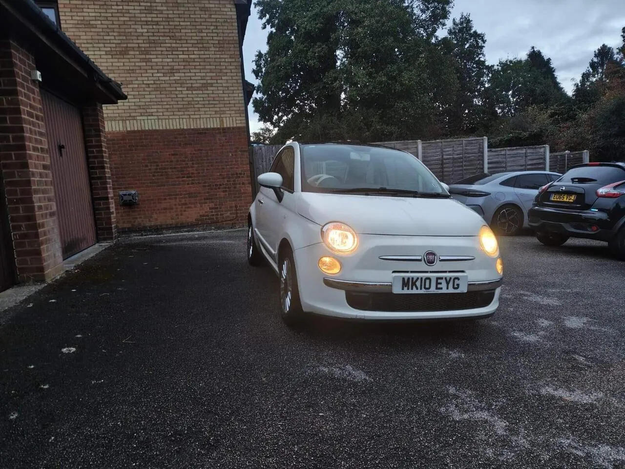 Fiat 500 Lounge 2010 photo 3