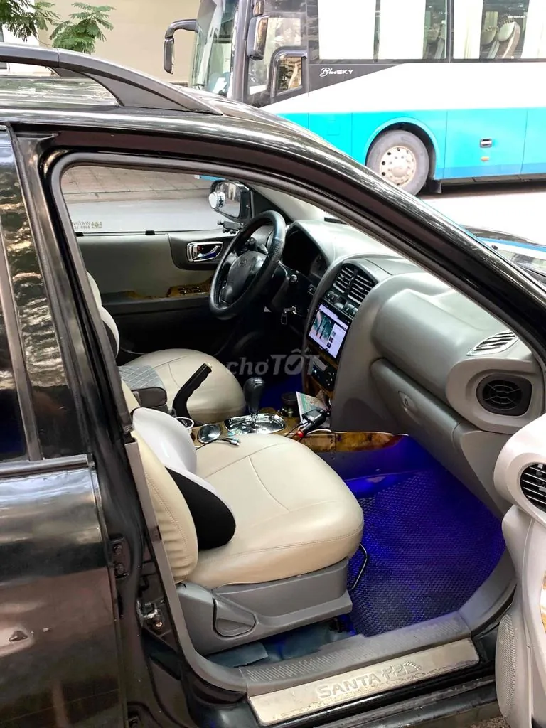Hyundai Santa Fe 2005 photo 4