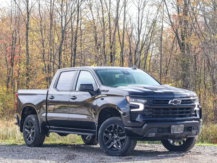 Chevrolet Silverado 1500 2026 photo 2