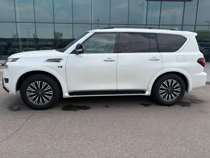 Nissan Armada 2022 photo 3