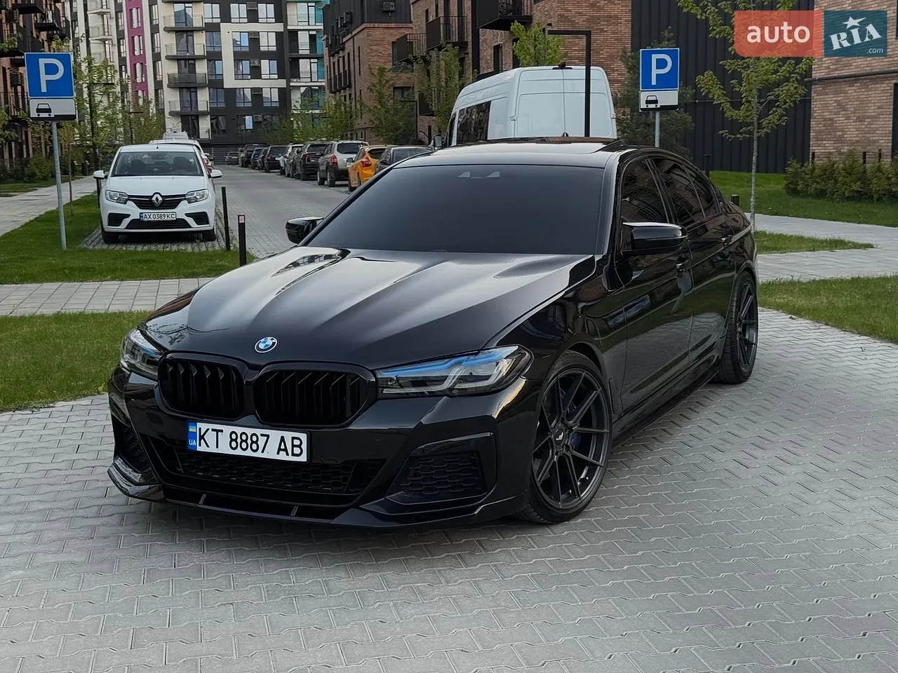 BMW 5 Series 2018 photo 4