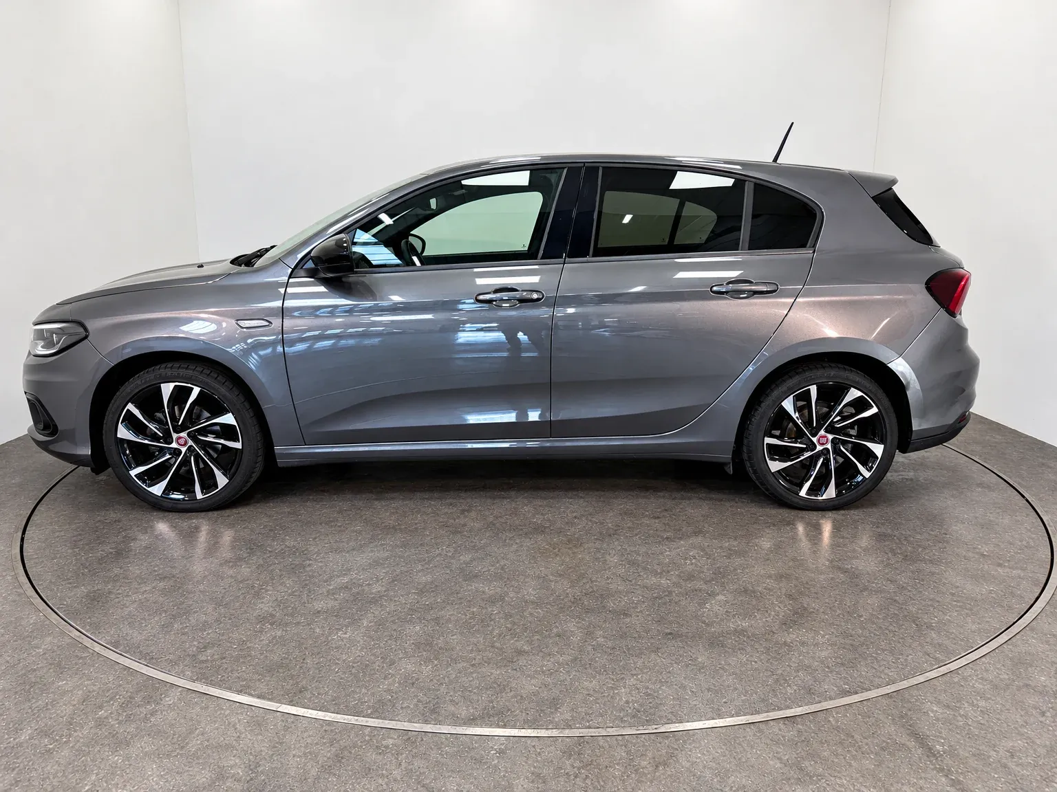 Fiat Tipo 2019 photo 2