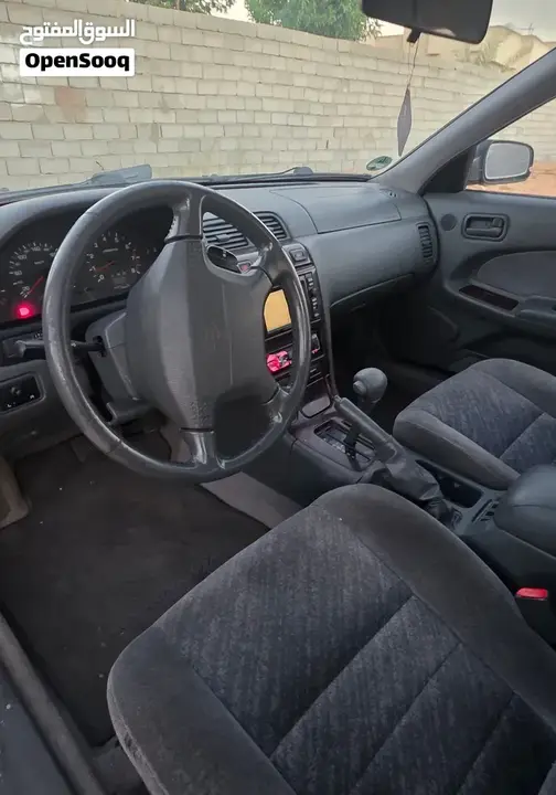 Nissan Maxima 1997 photo 4