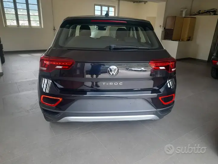 Volkswagen T-Roc 2023 photo 4