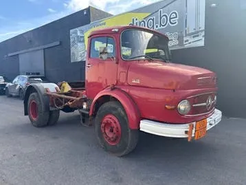 Mercedes-Benz 1418