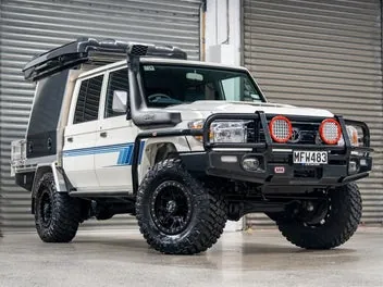 Toyota Land Cruiser 2019 photo 2