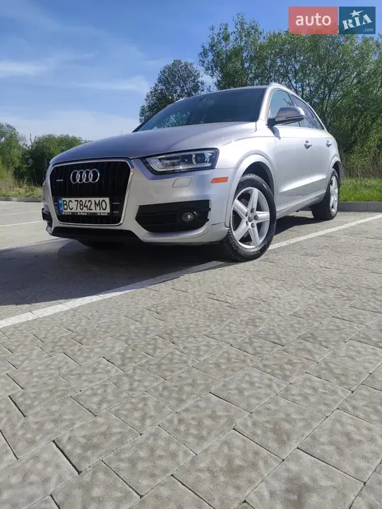 Audi Q3 2014 photo 2