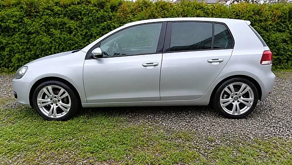 Volkswagen Golf Vi 2010 photo 3