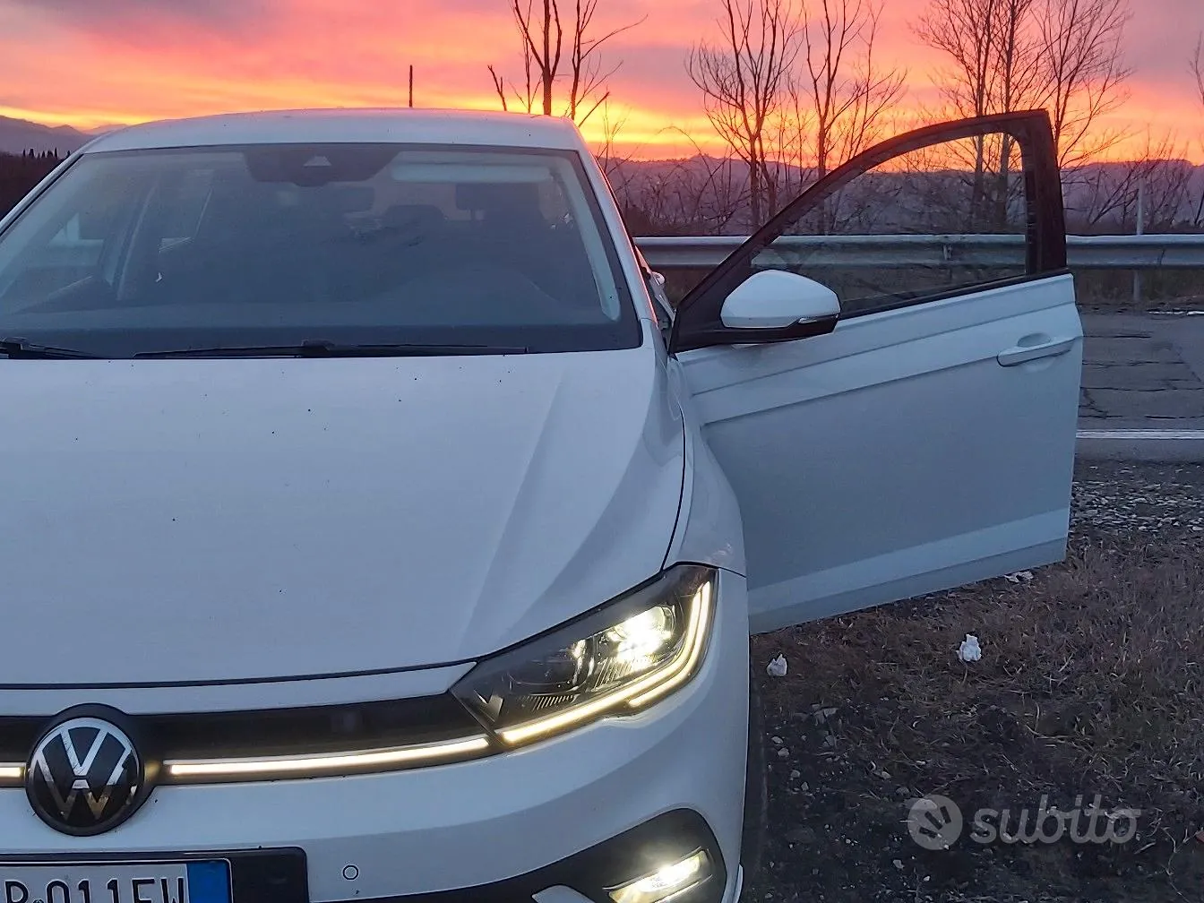 Volkswagen Polo 2023 photo 2