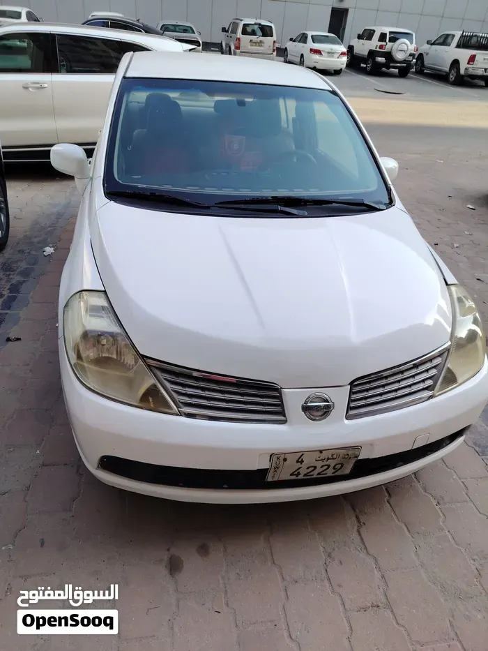 Nissan Tiida 2007 photo 3