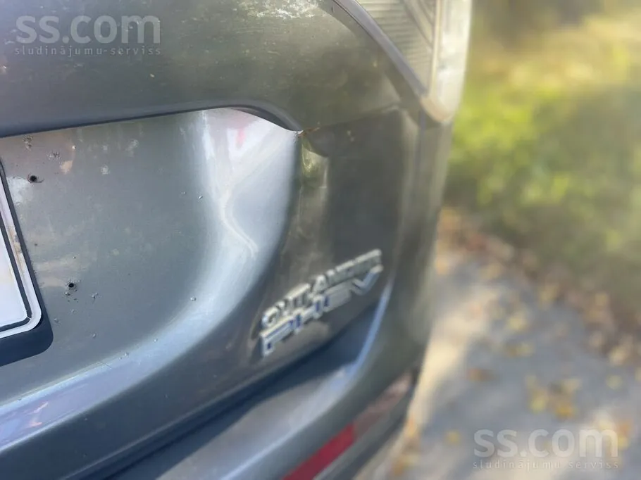 Mitsubishi Outlander 2013 photo 5