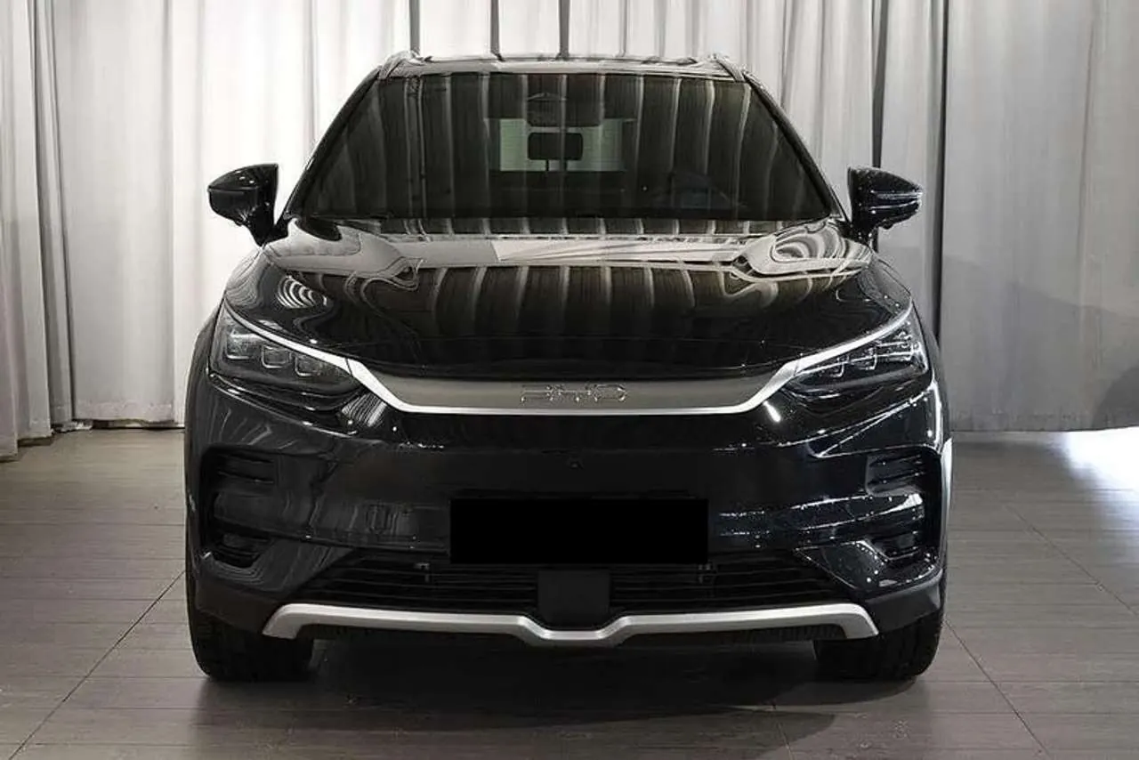 BYD Tang 2024 photo 2
