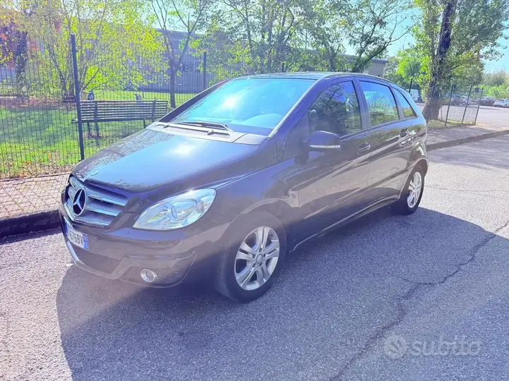 Mercedes-Benz B 180 Cdi