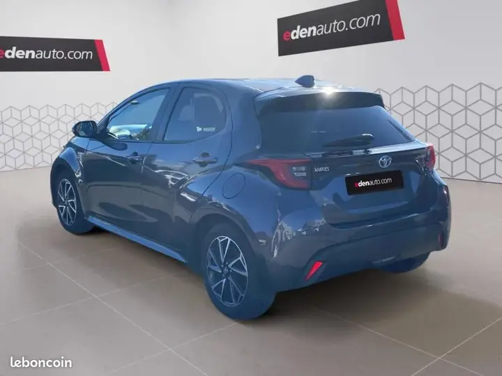 Toyota Yaris 2021 photo 3