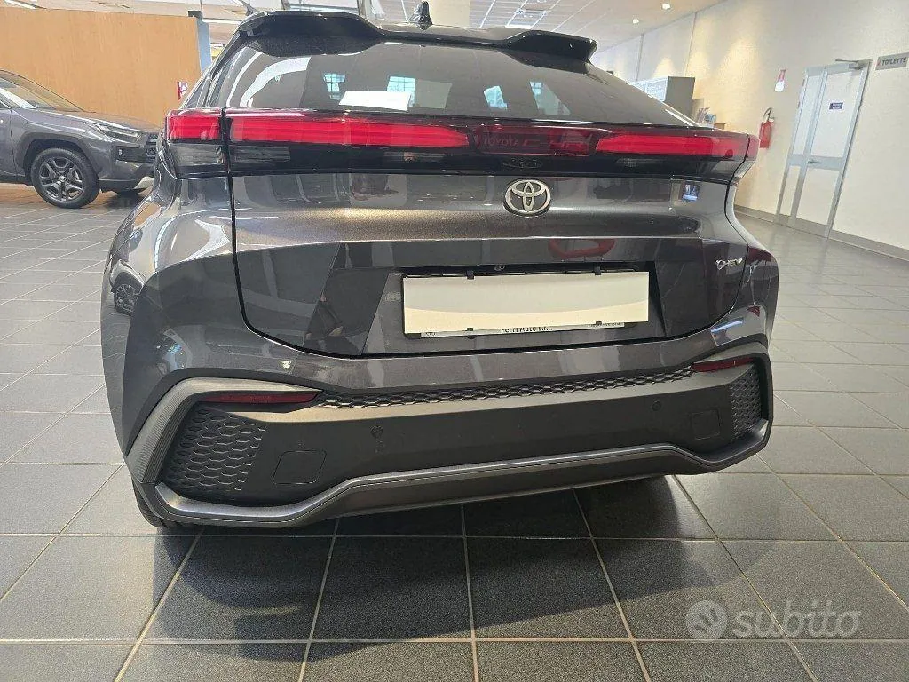 Toyota C-Hr 2026 photo 4