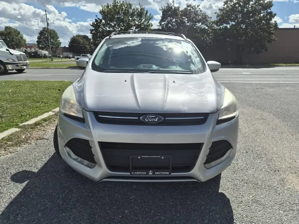 Ford Escape 2013 photo 2