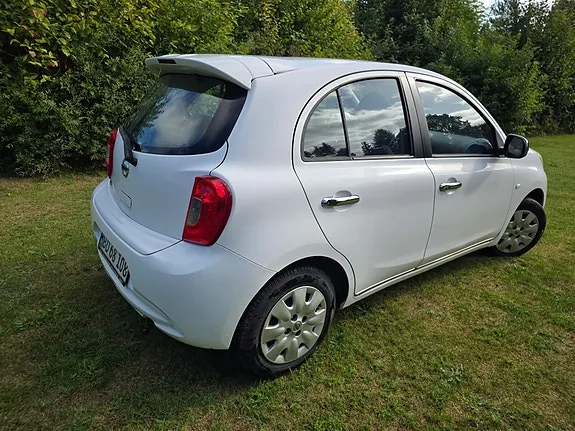Nissan Micra 2013 photo 2