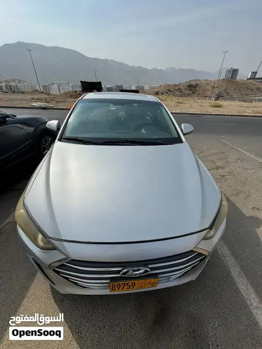 Hyundai Elantra 2018 photo 2