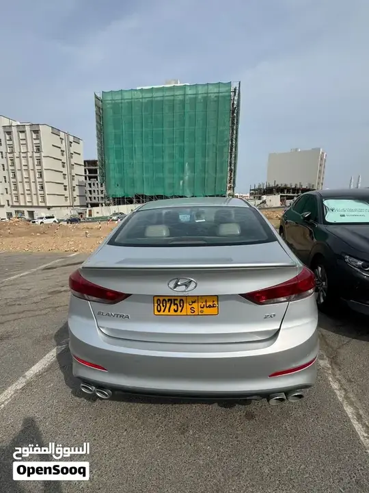 Hyundai Elantra 2018 photo 3
