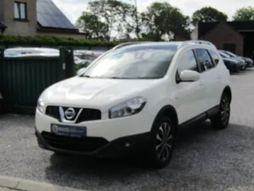 Nissan Qashqai 2012 photo 2