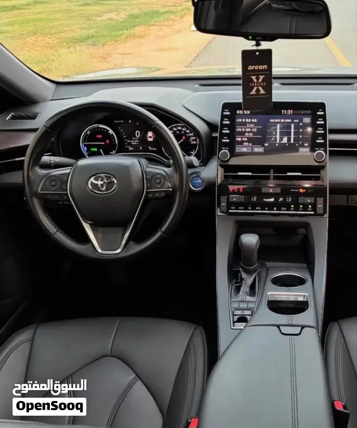 Toyota Avalon 2019 photo 3