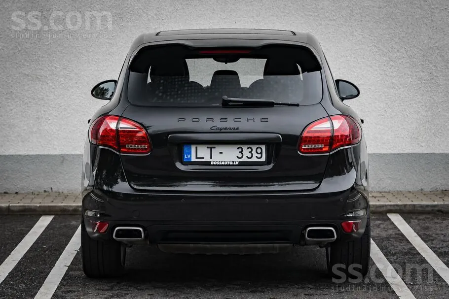 Porsche Cayenne 2011 photo 5