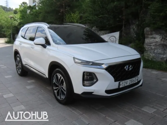 Hyundai Santa Fe 2018 photo 2