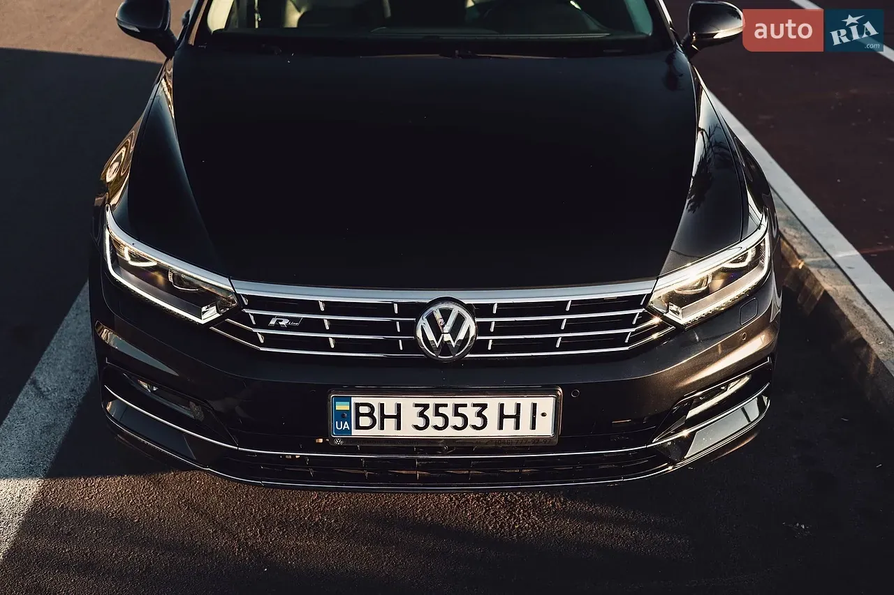 Volkswagen Passat 2018 photo 2