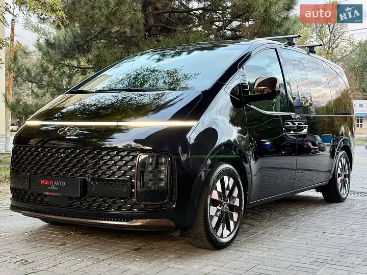 Hyundai Staria 2022 photo 4
