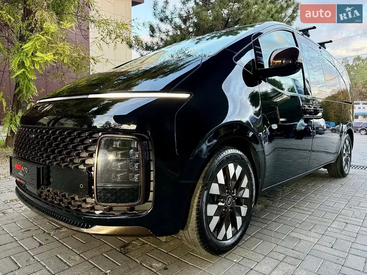 Hyundai Staria 2022 photo 5