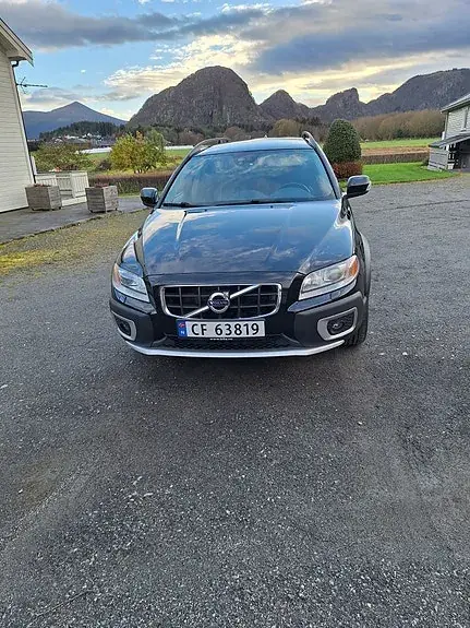 Volvo Xc70 2012 photo 2
