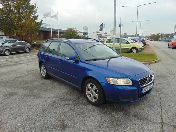 Volvo V50 2009 photo 2