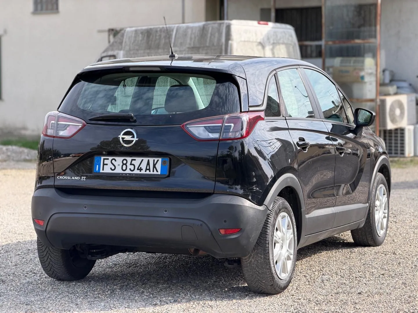 Opel Crossland X 2018 photo 4