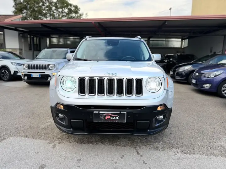 Jeep Renegade 2015 photo 4
