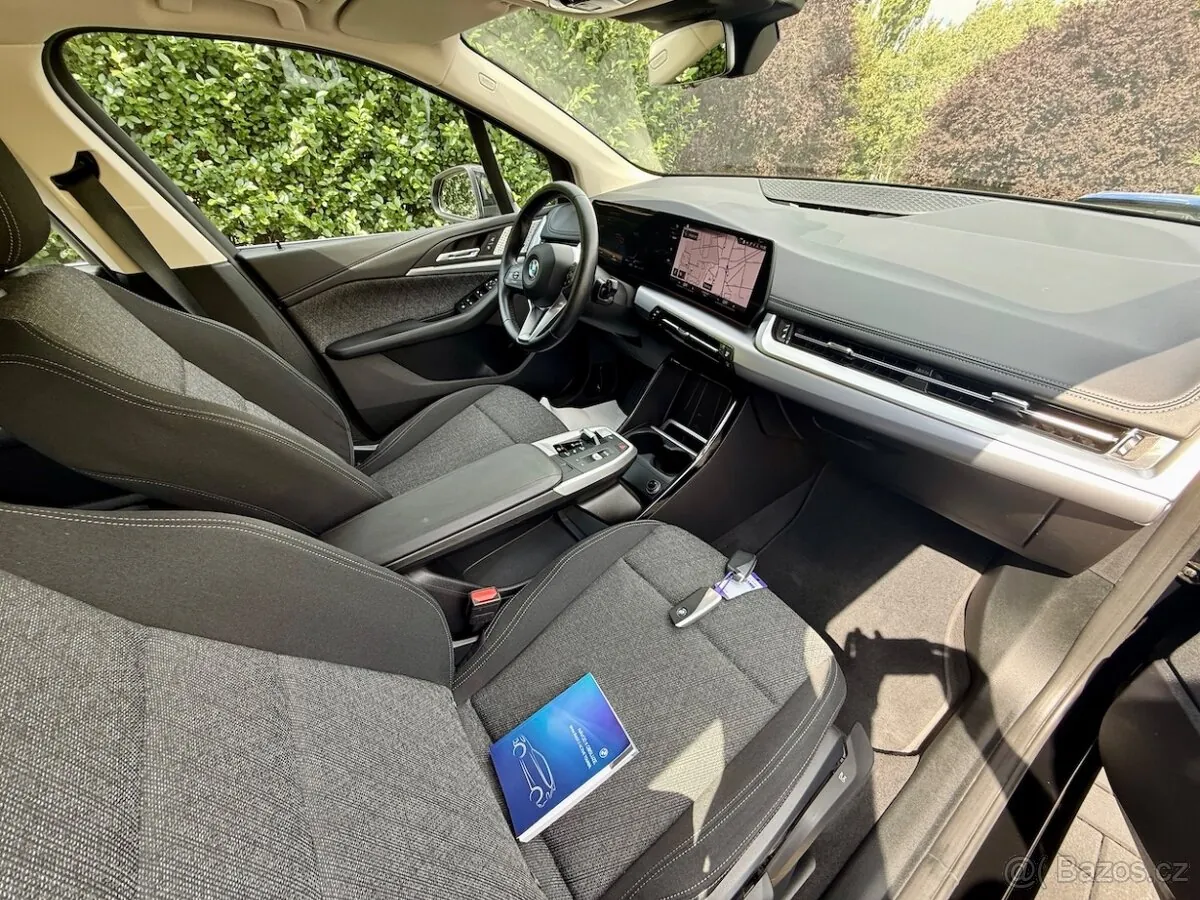 BMW 223I 2023 photo 4