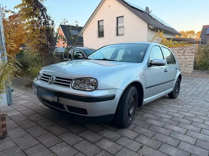 Volkswagen Golf 4