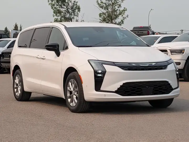 Chrysler Pacifica 2027 photo 2