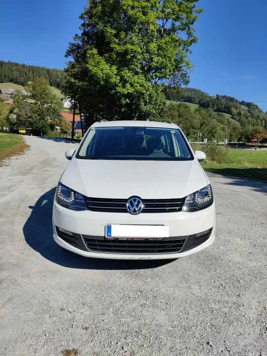 Volkswagen Sharan 2015 photo 2
