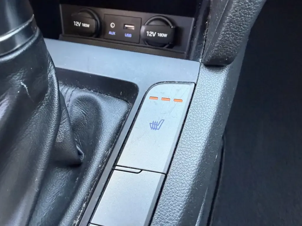 Hyundai Elantra 2017 photo 4