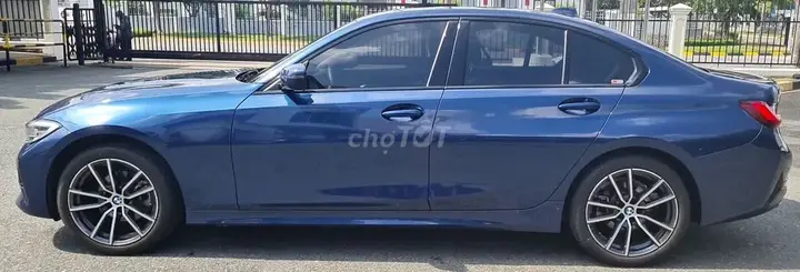 BMW 3 Series 2021 photo 4