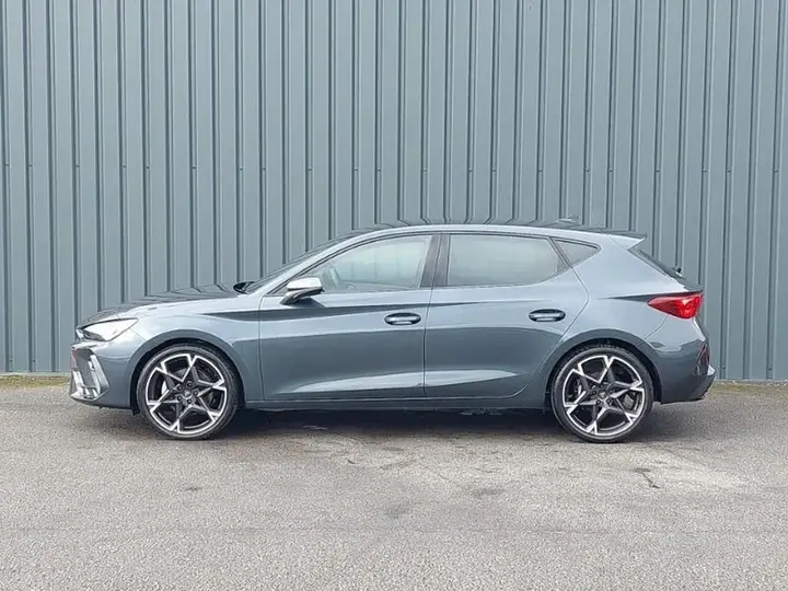 Cupra Leon 2025 photo 4