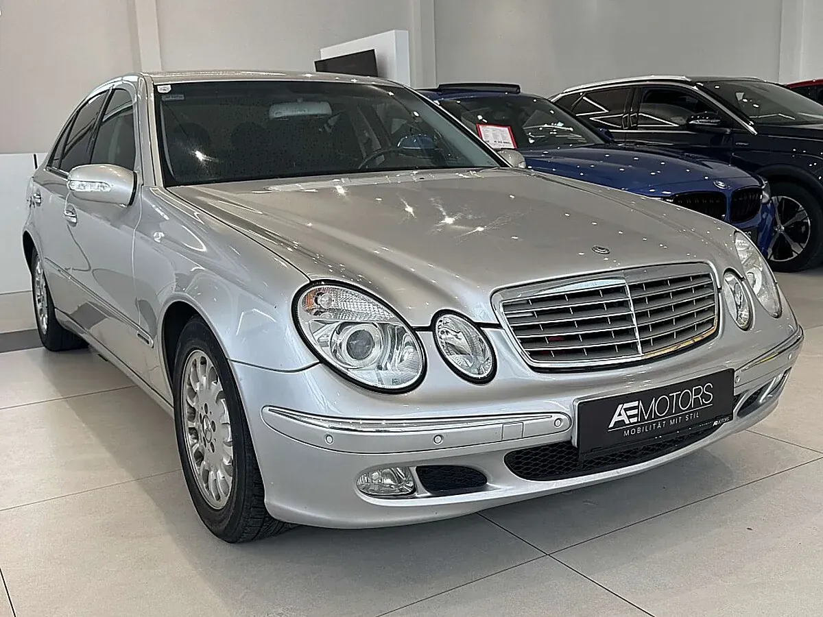 Mercedes-Benz E-Class 2003 photo 5