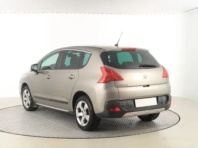 Peugeot 3008 2013 photo 3