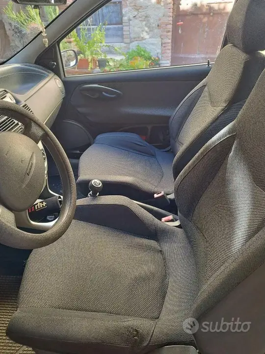 Fiat Punto 2001 photo 5