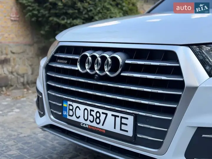 Audi Q7 2018 photo 5