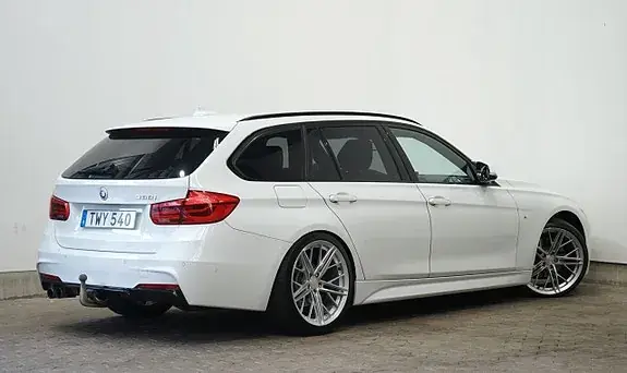 BMW 330I 2018 photo 4