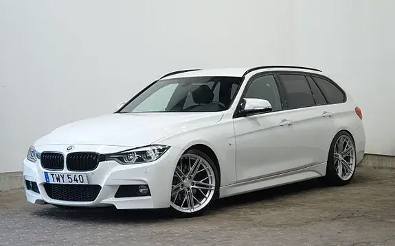 BMW 330I 2018 photo 2