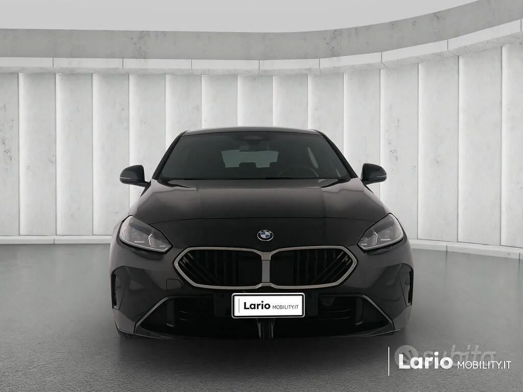 BMW 1 Series 2024 photo 5